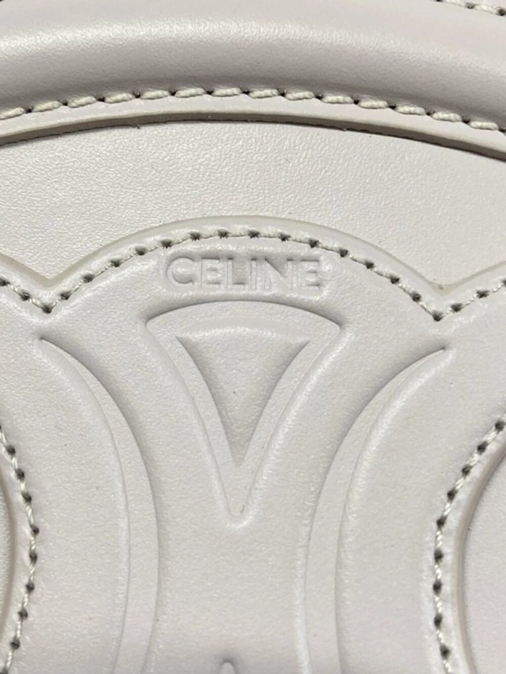 CELINE Crossbody Oval Purse Cuir Triomphe Light Pink Smooth Calfskin - Picture 8 of 15